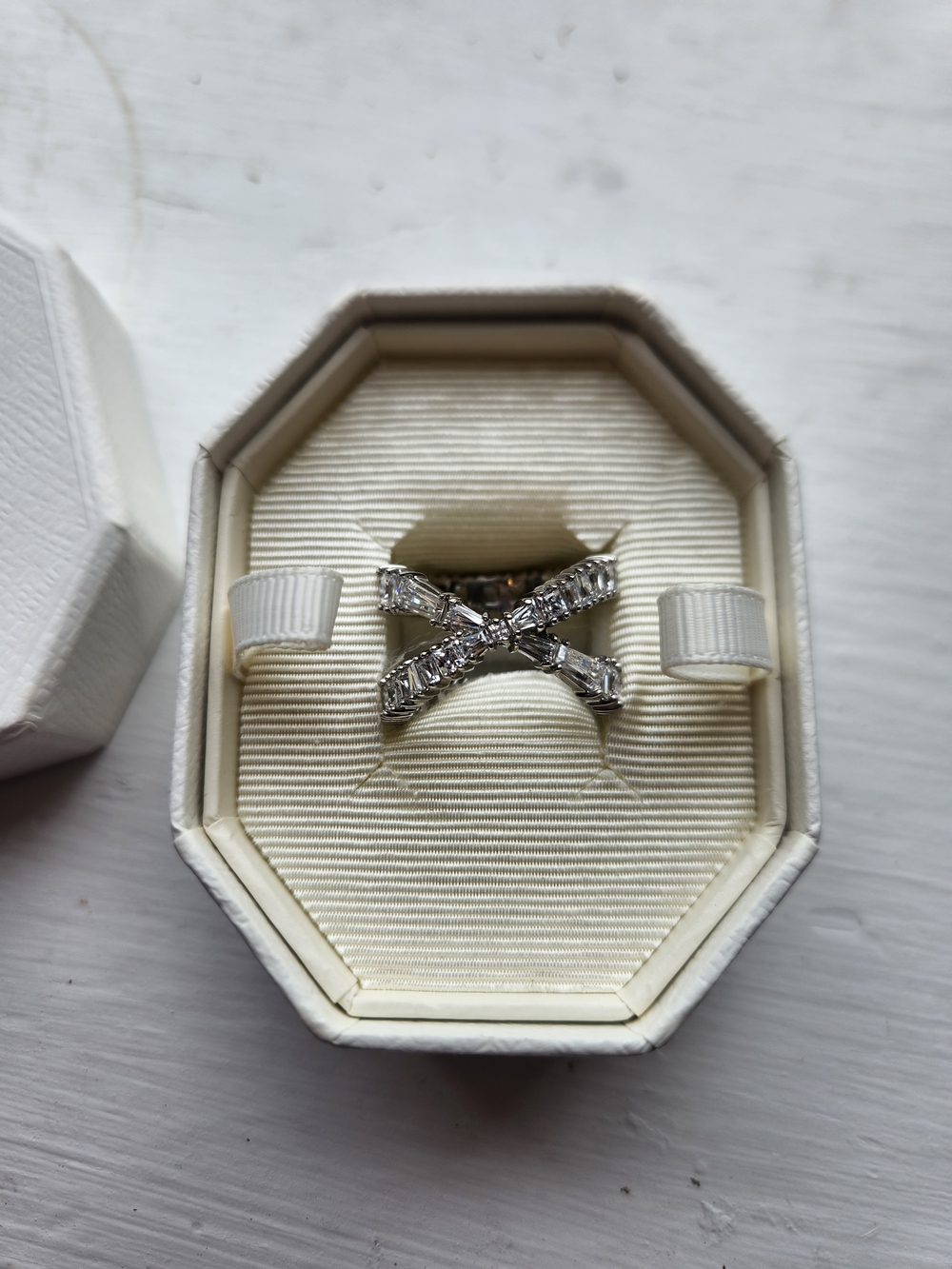 Swarovski Hyperbola XL ring Sz 58